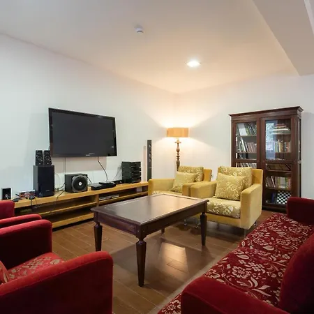 Carvalho Araujo 2* Geres