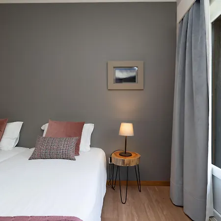 Carvalho Araujo 2* Geres