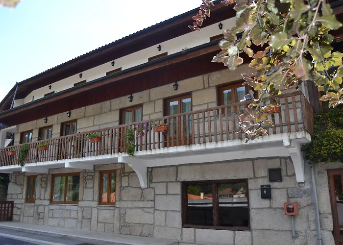 Carvalho Araujo ג'רס